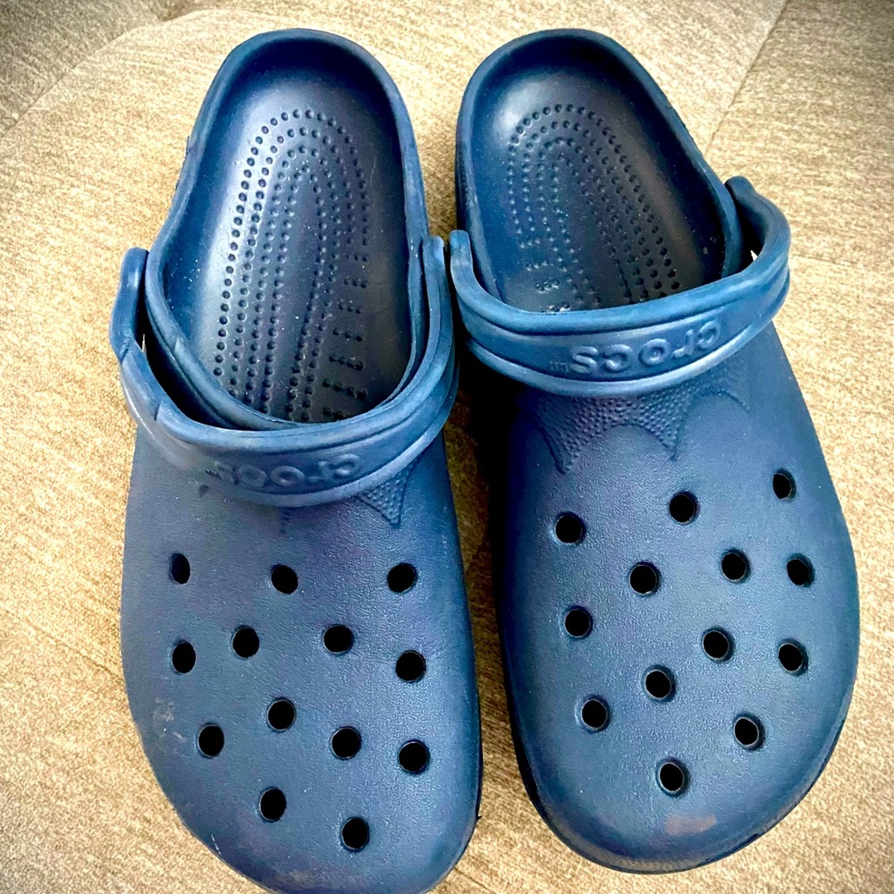 CROCS